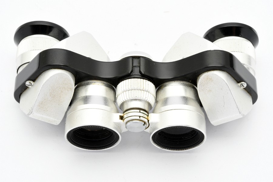 Copyright © Richard de Stoutz 2020.