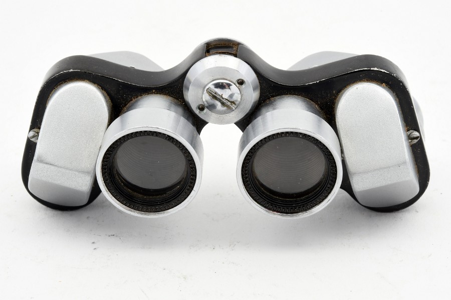 Copyright © Richard de Stoutz 2021.