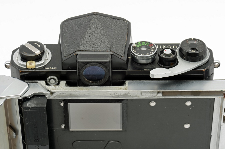 Copyright &copy; Richard de Stoutz 2012.