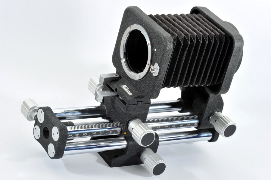 Copyright © Richard de Stoutz 2011.