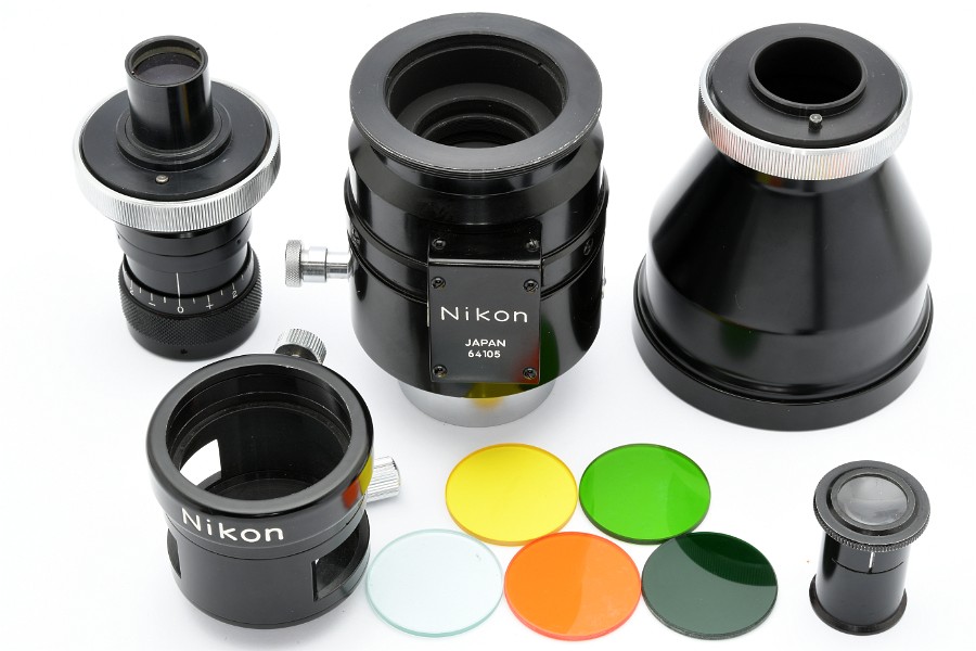 Copyright © Richard de Stoutz 2019.