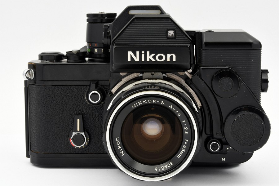 Copyright © Richard de Stoutz 2022.