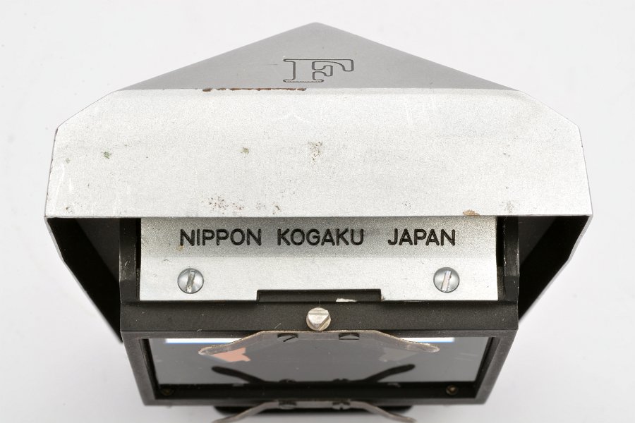 Copyright &copy; Richard de Stoutz 2011.