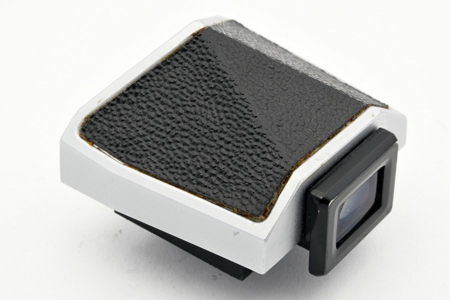 Copyright &copy; Richard de Stoutz 2021.