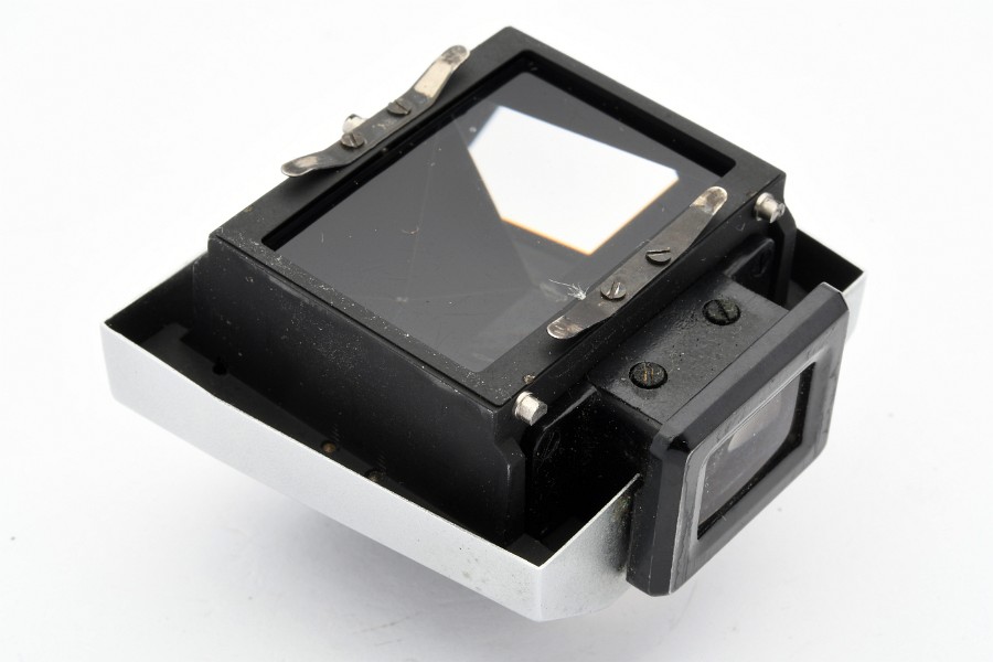 Copyright © Richard de Stoutz 2021.