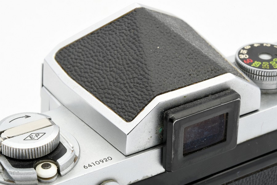 Copyright © Richard de Stoutz 2021.