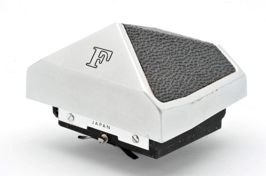 Copyright &copy; Richard de Stoutz 2012.