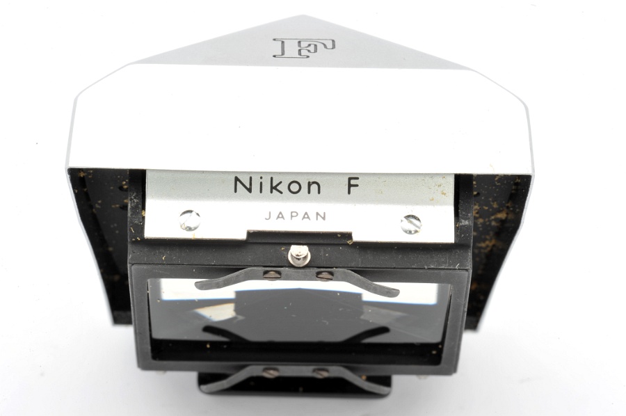 Copyright &copy; Richard de Stoutz 2012.