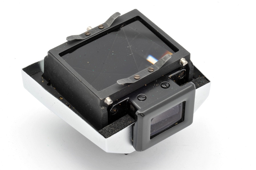 Copyright &copy; Richard de Stoutz 2012.