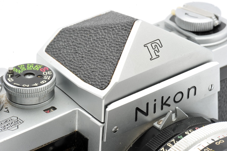 Copyright &copy; Richard de Stoutz 2012.