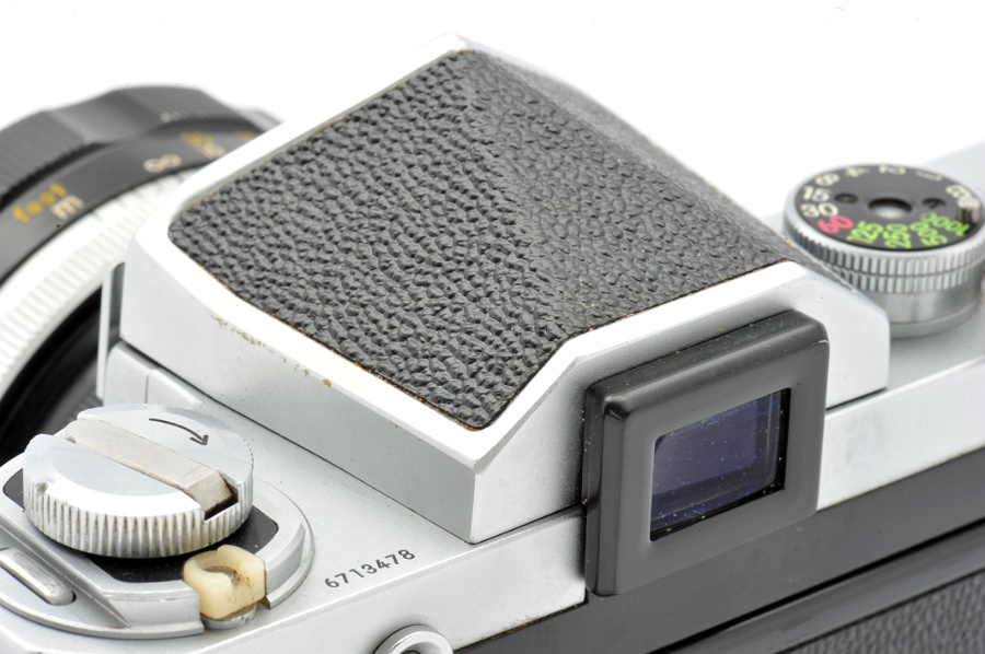 Copyright &copy; Richard de Stoutz 2012.