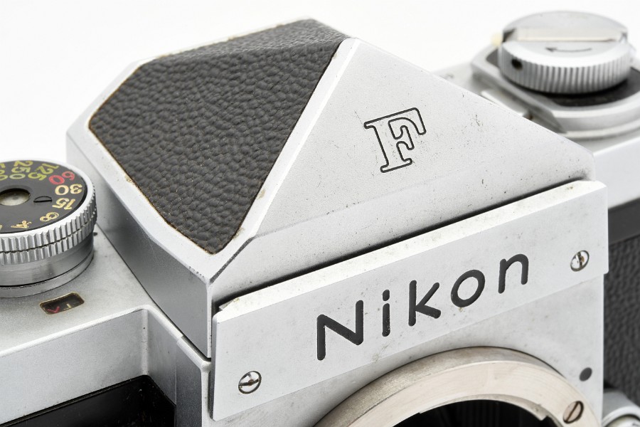 Copyright © Richard de Stoutz 2021.