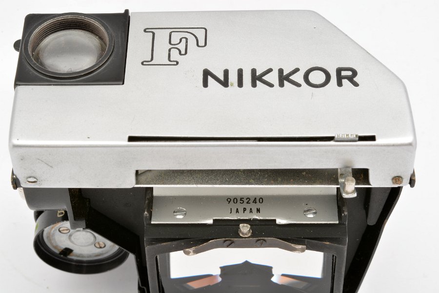 Copyright &copy; Richard de Stoutz 2015.