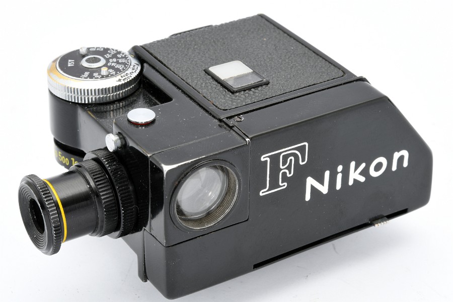 Copyright &copy; Richard de Stoutz 2019.