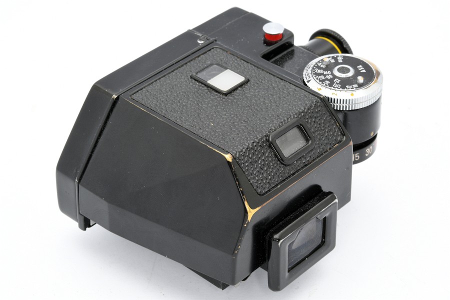 Copyright &copy; Richard de Stoutz 2019.