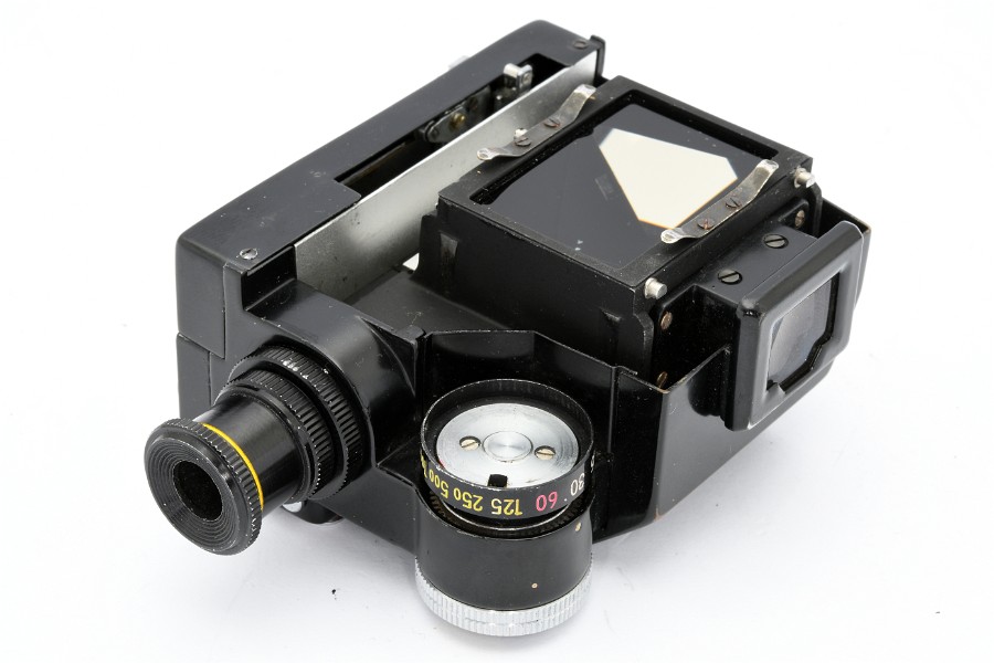 Copyright &copy; Richard de Stoutz 2019.