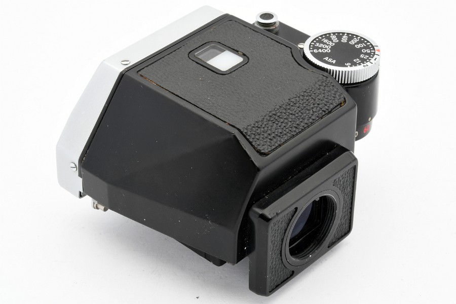 Copyright © Richard de Stoutz 2021.