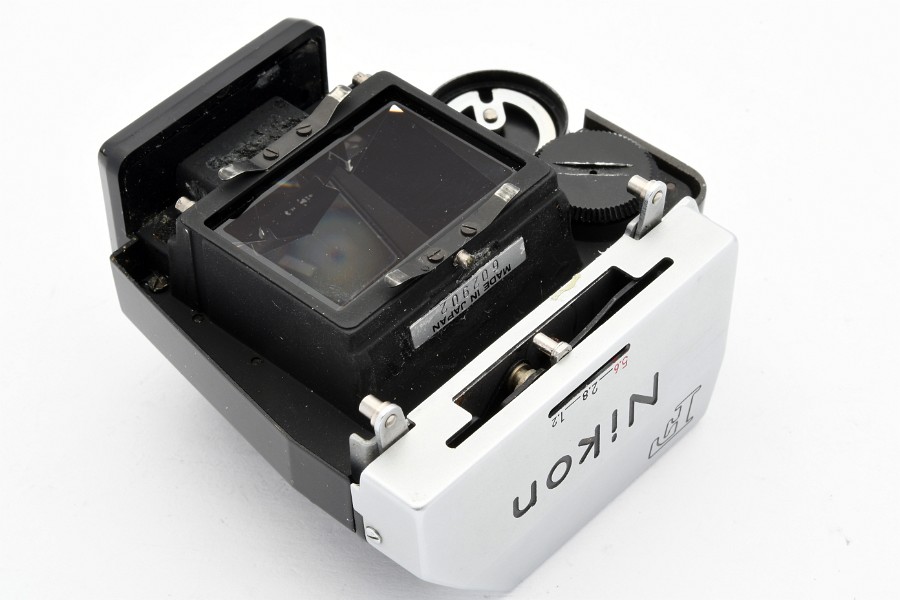 Copyright © Richard de Stoutz 2021.