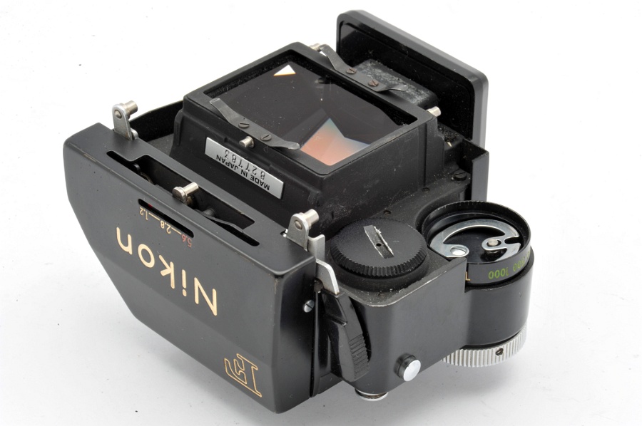 Copyright © Richard de Stoutz 2012.