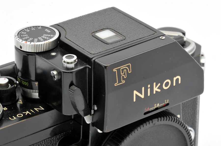 Copyright © Richard de Stoutz 2012.