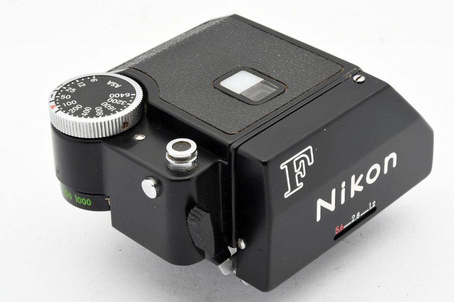 Copyright &copy; Richard de Stoutz 2021.