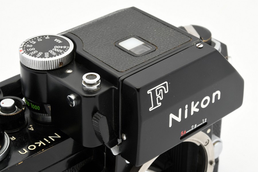 Copyright &copy; Richard de Stoutz 2021.