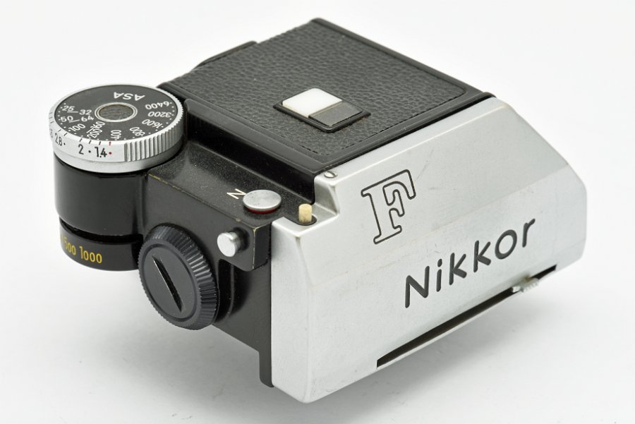 Copyright &copy; Richard de Stoutz 2014.