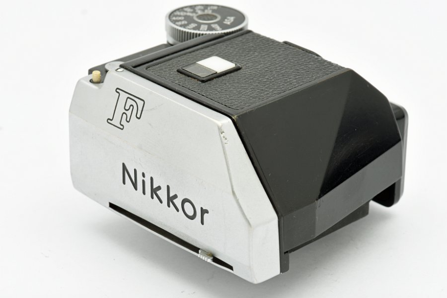 Copyright &copy; Richard de Stoutz 2014.