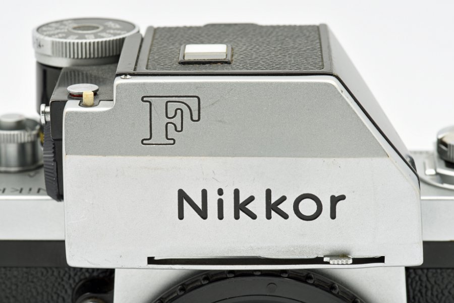 Copyright &copy; Richard de Stoutz 2014.