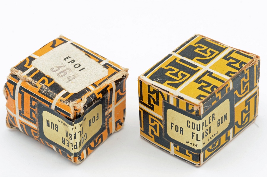 Copyright &copy; Richard de Stoutz 2012.