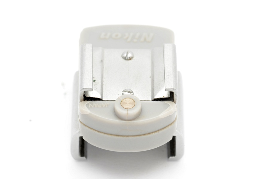 Copyright &copy; Richard de Stoutz 2012.