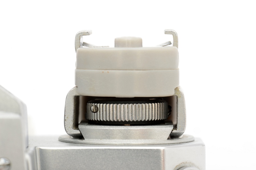 Copyright &copy; Richard de Stoutz 2012.