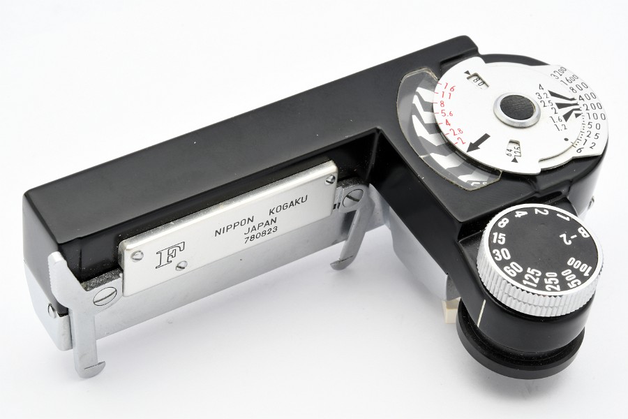 Copyright &copy; Richard de Stoutz 2020.