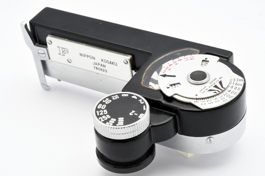 Copyright &copy; Richard de Stoutz 2020.