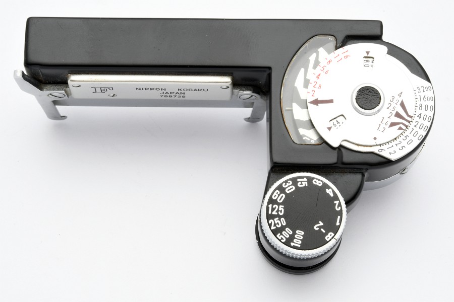 Copyright &copy; Richard de Stoutz 2020.