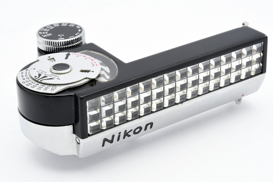 Copyright &copy; Richard de Stoutz 2020.