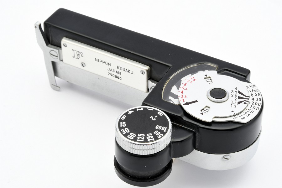 Copyright &copy; Richard de Stoutz 2020.