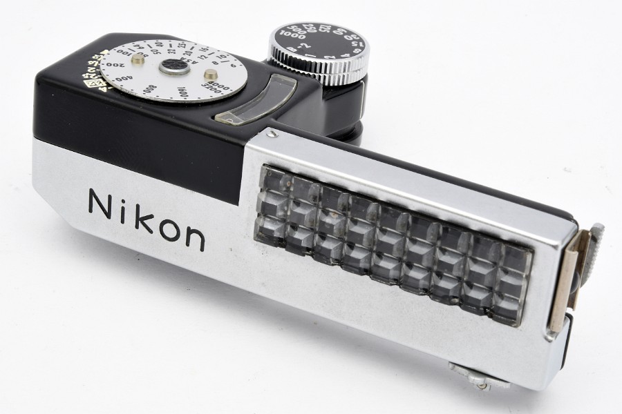 Copyright © Richard de Stoutz 2020.