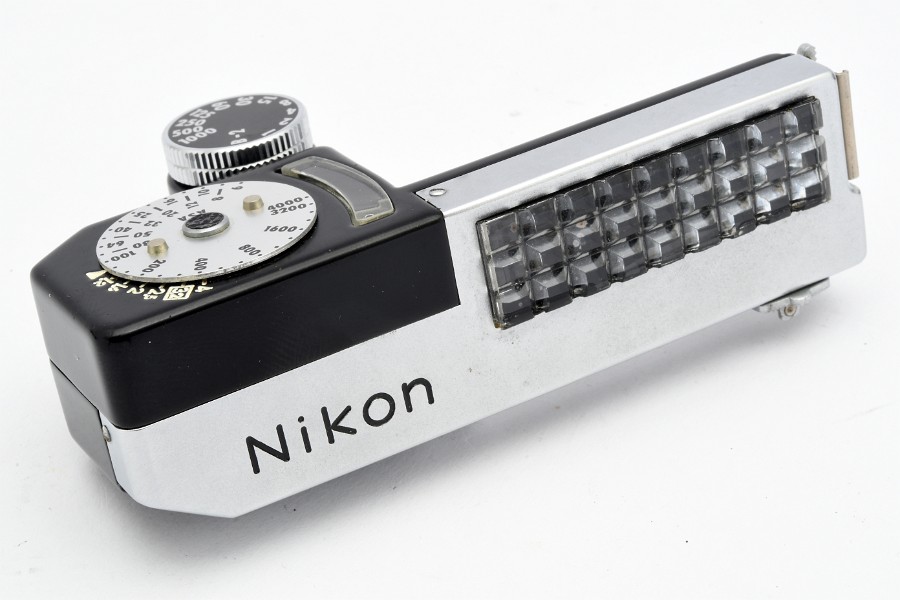 Copyright © Richard de Stoutz 2020.