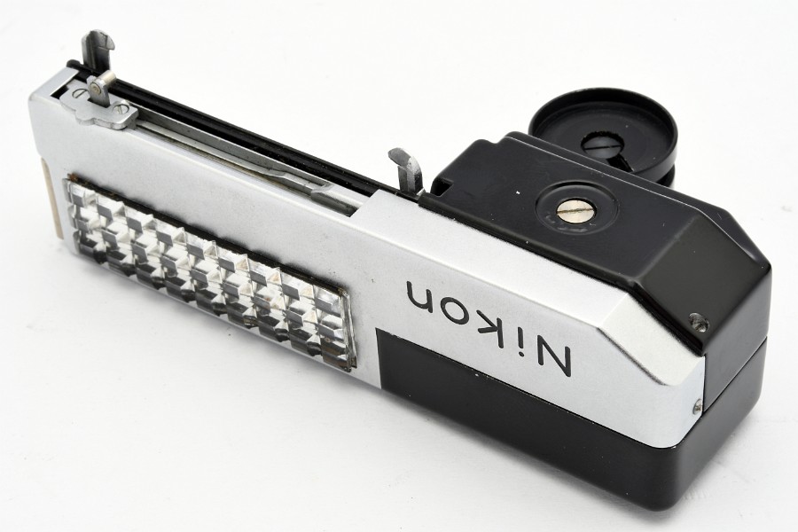 Copyright © Richard de Stoutz 2020.