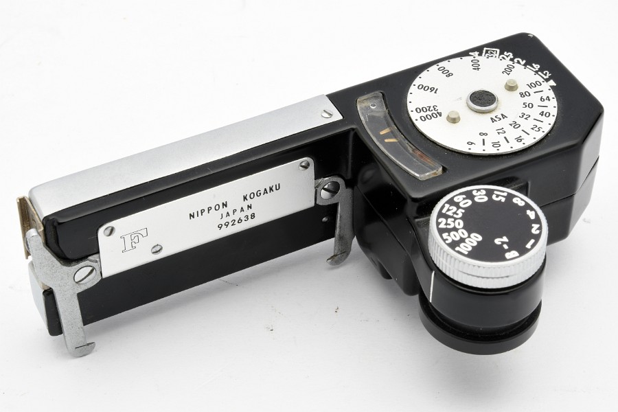 Copyright &copy; Richard de Stoutz 2020.