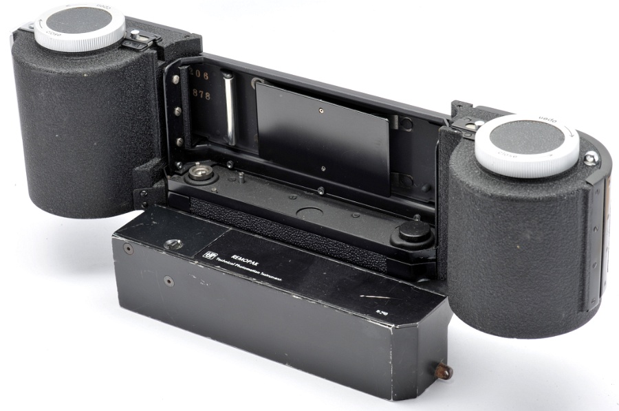 Copyright &copy; Richard de Stoutz 2010.