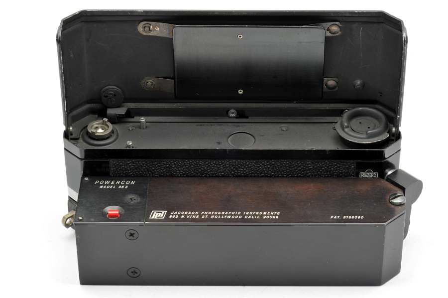 Copyright © Richard de Stoutz 2010.