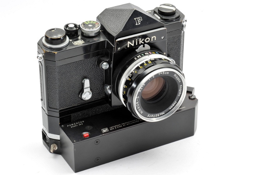 Copyright © Richard de Stoutz 2010.