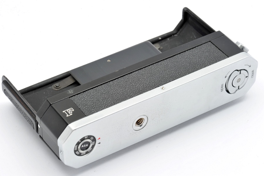 Copyright &copy; Richard de Stoutz 2010.