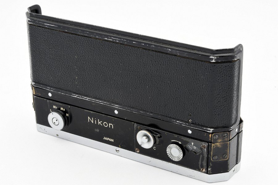 Copyright &copy; Richard de Stoutz 2021.