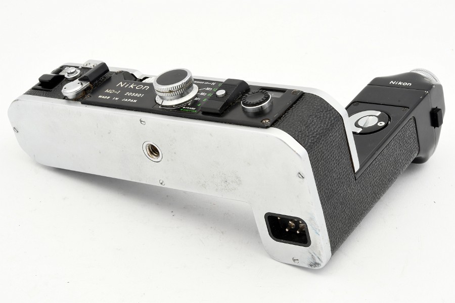 Copyright &copy; Richard de Stoutz 2021.