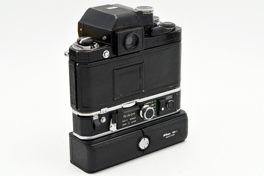 Copyright &copy; Richard de Stoutz 2021.