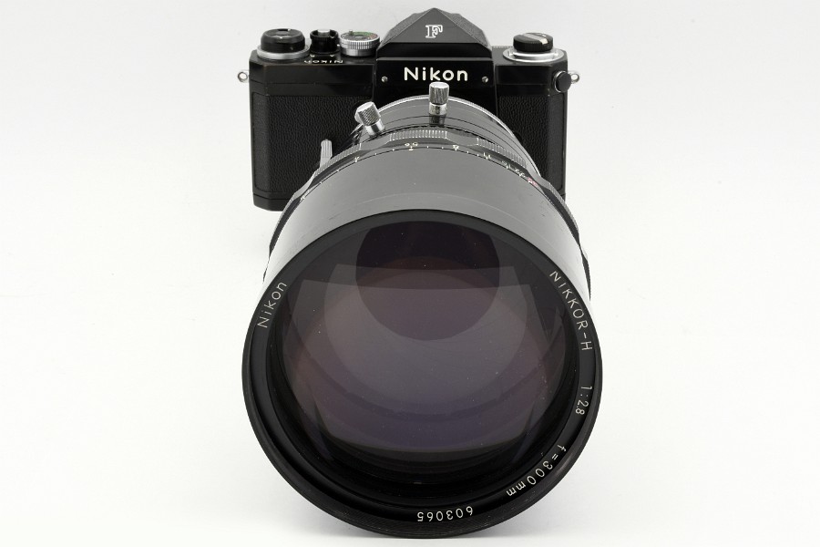 Copyright © Richard de Stoutz 2023.