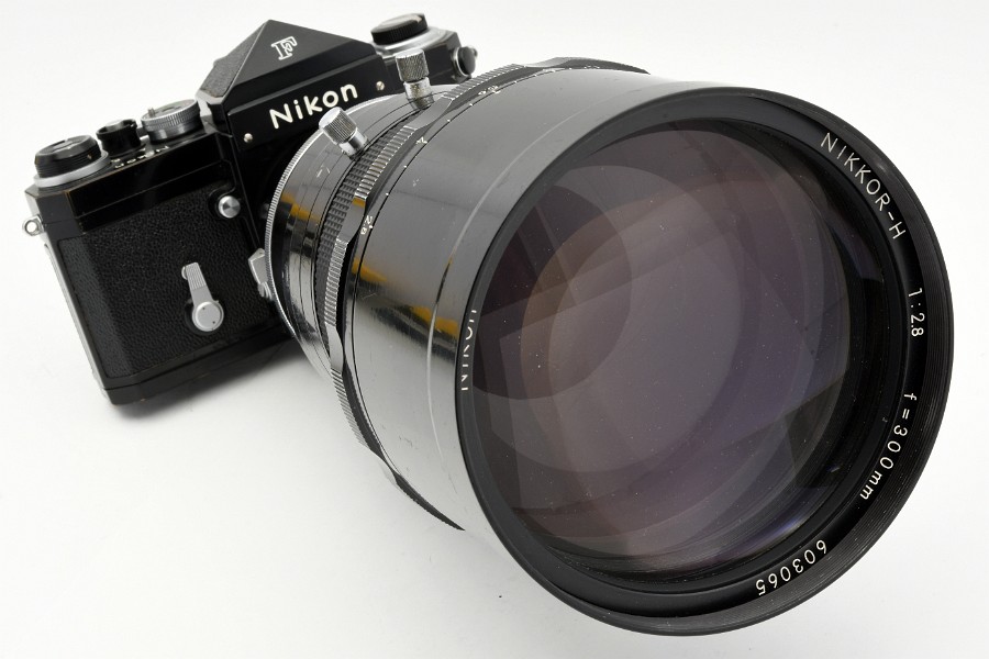 Copyright © Richard de Stoutz 2023.